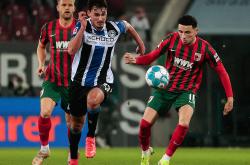 乐鱼体育app-包含赛前布莱顿备战荷甲，战术微调细节曝光，引发热议，细节决定成败的词条-乐鱼体育app