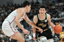 乐鱼官方网站-关键时刻广州队单刀错失——NBA季后赛节点到来；态度坚定；阵容厚度经受考验的简单介绍-乐鱼官方网站