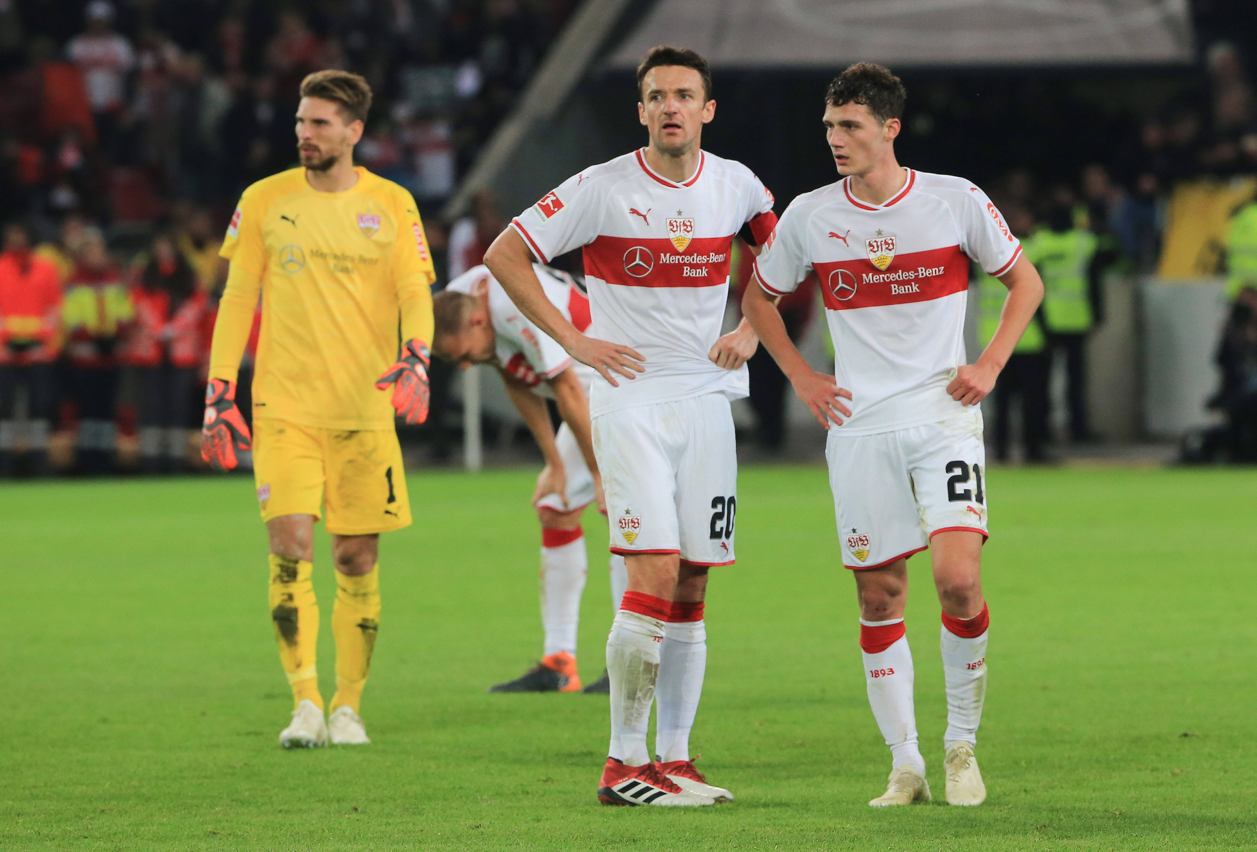 法甲冲刺阶段走向成谜,拜仁慕尼黑扳平良机,更衣室稳定,年轻球员得到机会 法甲冲刺阶段走向成谜,拜仁慕尼黑扳平良机,更衣室稳定,年轻球员得到机会