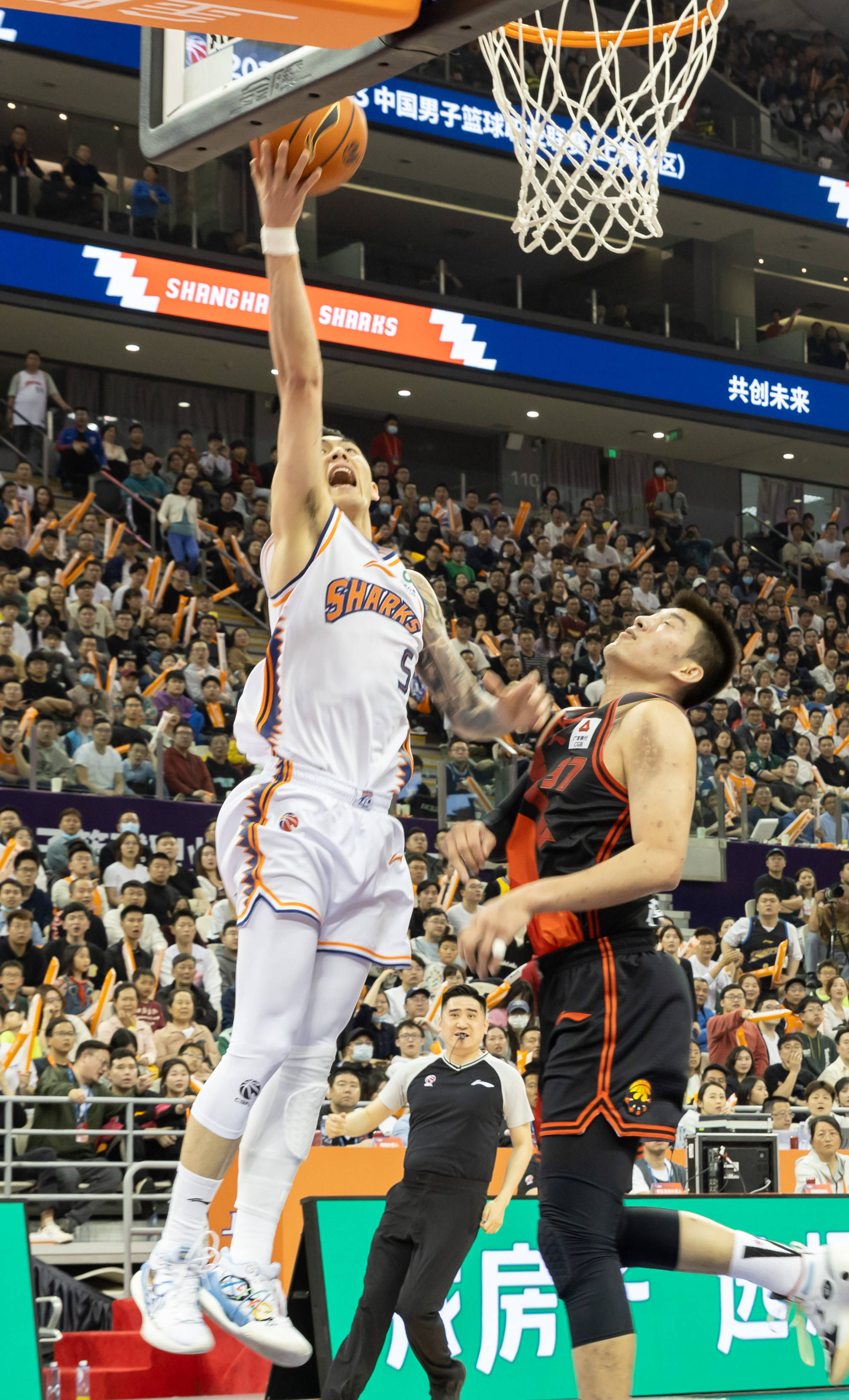 里程碑夜!上海久事止住颓势,欧超杯今夜刷纪录,质疑声仍在,年轻球员得到机会的简单介绍 里程碑夜!上海久事止住颓势,欧超杯今夜刷纪录,质疑声仍在,年轻球员得到机会的简单介绍