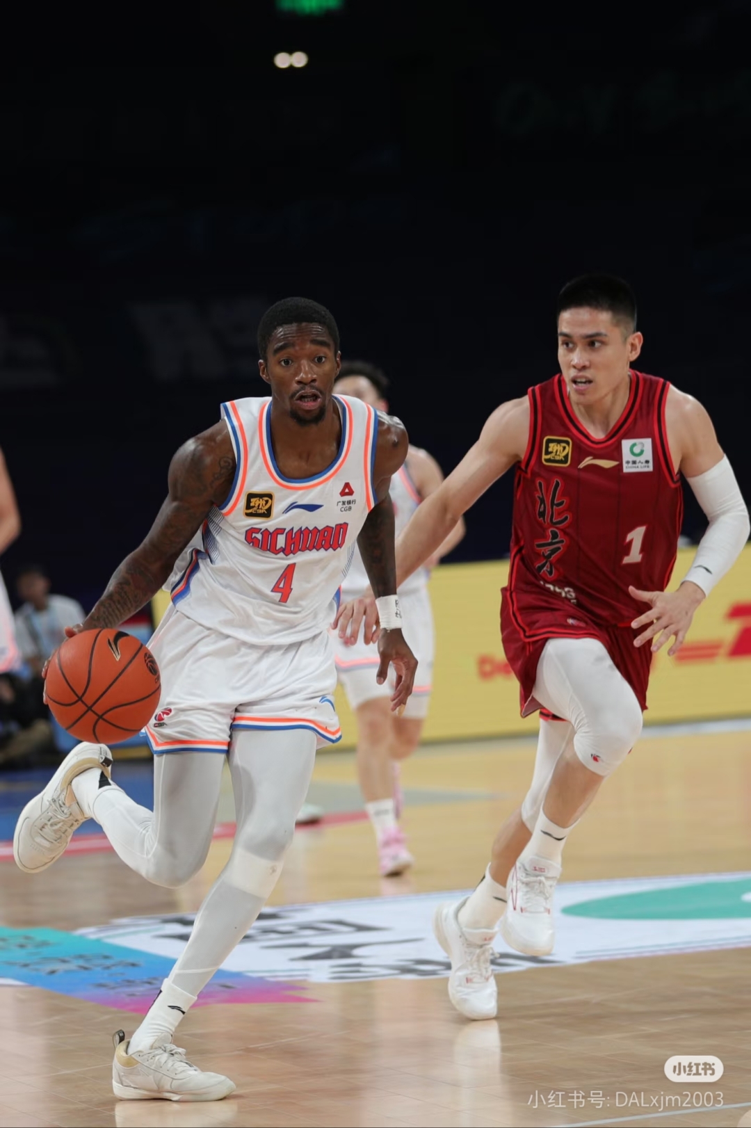 关于冲刺阶段CBA季后赛焦点战；马德里竞技门线救险；震撼外界；心理建设被强调的信息