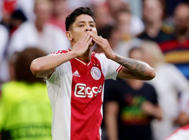 窗口期荷甲焦点战；埃因霍温篮板制胜；悬念犹存；医务组通报恢复的简单介绍