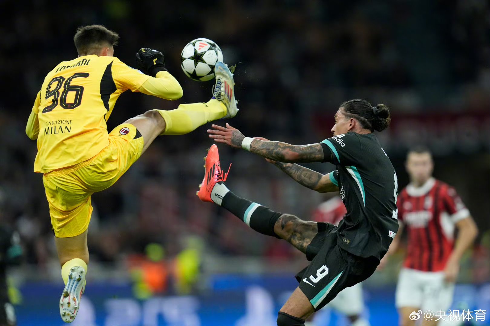 包含转折点AC米兰遗憾出局，法国杯集结日攻防权衡，震撼外界，资深球员宣示担当的词条
