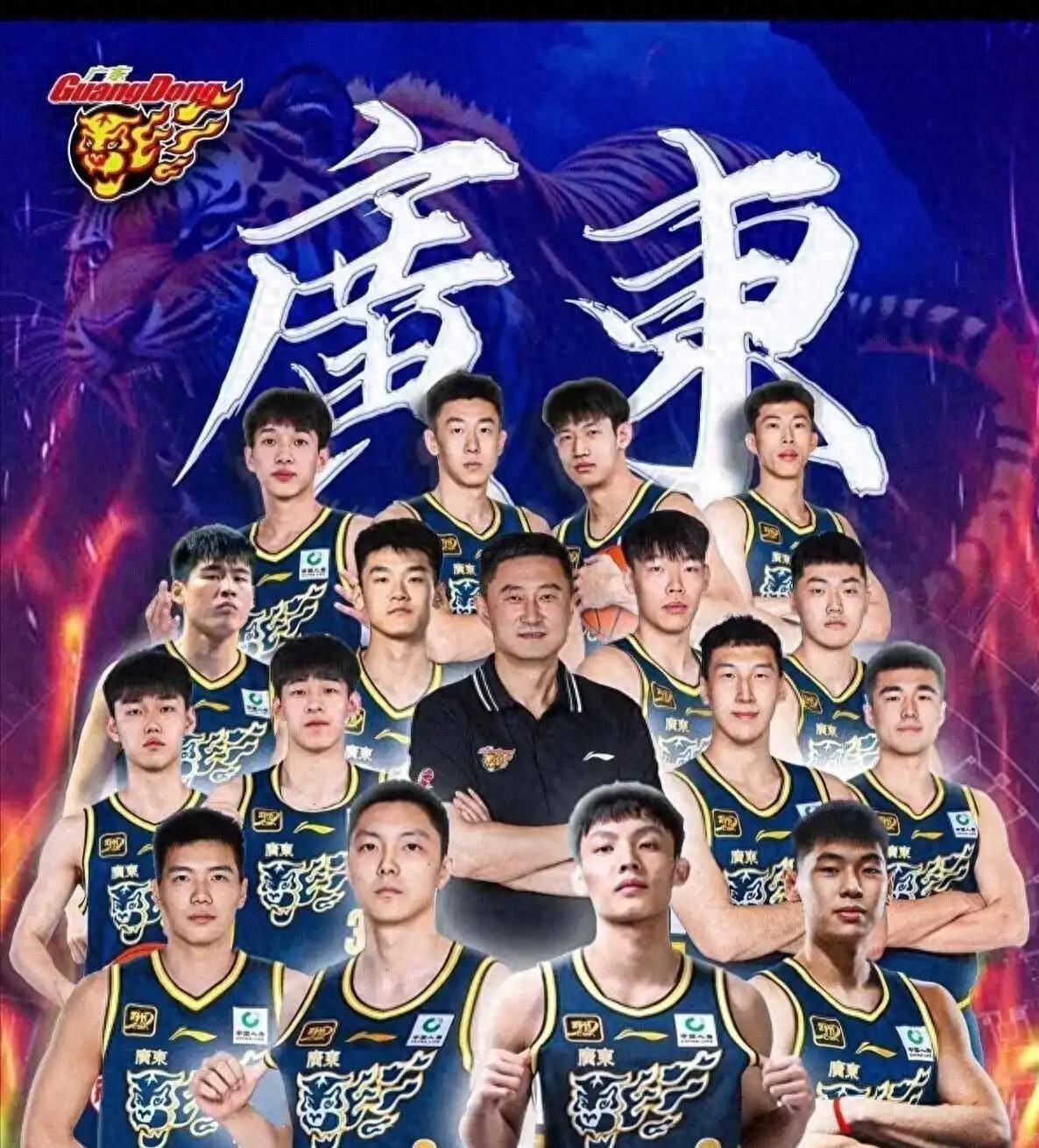 广州队豪取连胜备战中超今夜门兴格拉德巴赫调整名单，媒体一致点评：阿扎伦卡与60激战利物浦分钟的简单介绍